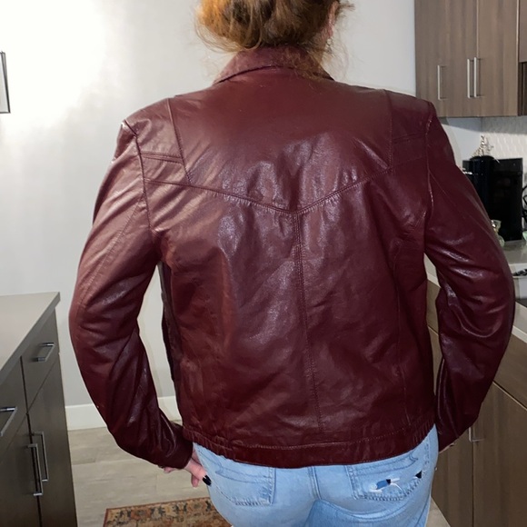 Vintage maroon/burgundy leather jacket Gorgeous! - Picture 7 of 8